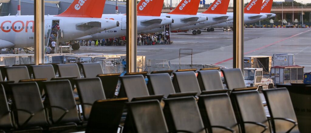 Easy Jet Airbus A320 tails at Schiphol airport